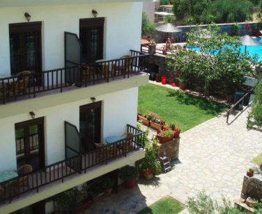Elounda Apartments & Studios - Corali Studios & Portobello Apartments - Balcony Pool View